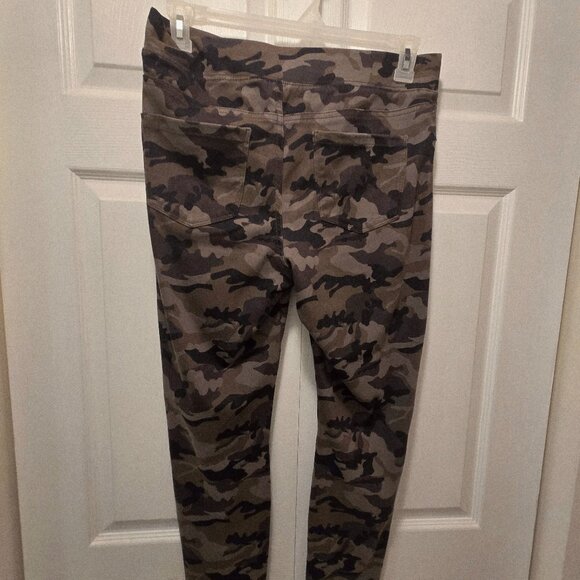 GEORGE Women's Camo Print Stretch Pull-On Jeggings - Green/Black - Size 14 - Picture 8 of 8